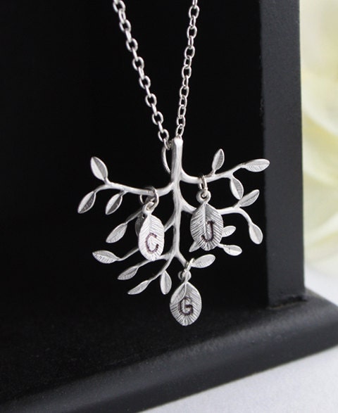 Mother's Jewelry. Personalized  Family Tree Silver Necklace,  Jewelry,Family Initial, Mom's Gift, Birthday