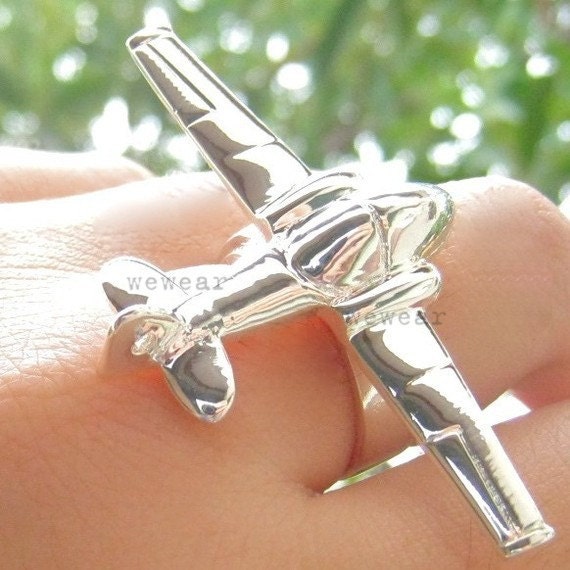 Vintage-Style Aeroplane Ring Silver Plated