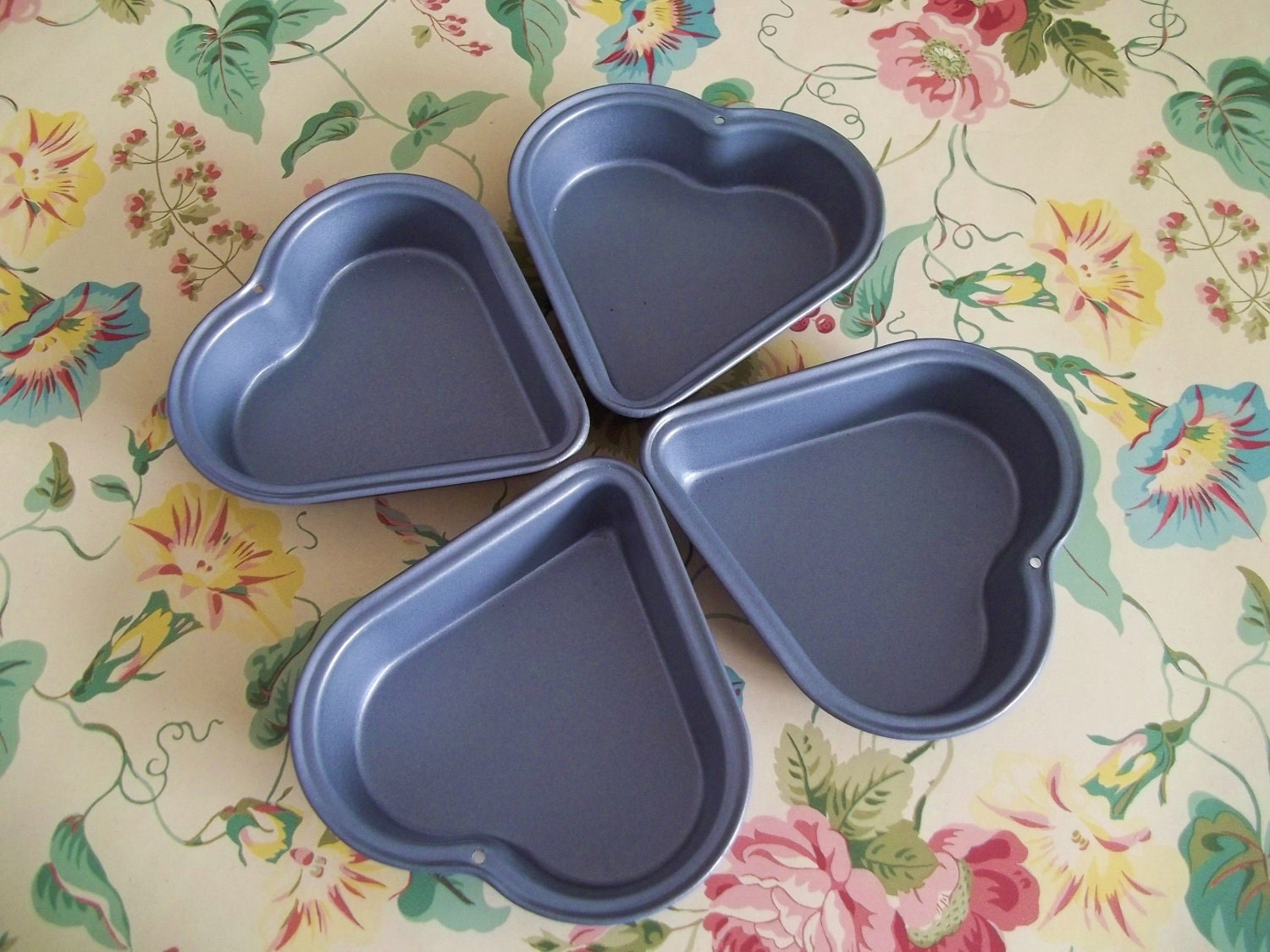 Heart Baking Tart Pans Tins Small