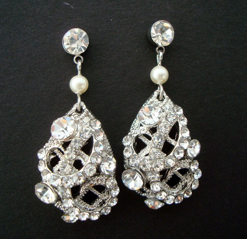 Ivory Swarovski Pearls,Bridal Rhinestone Earrings,Bridal Pearl Earrings,Pearl Rhinestone Earrings,Statement Bridal Earrings,Stud, SANDY