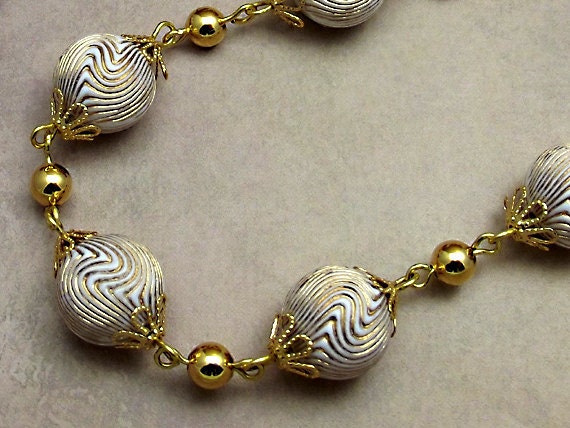 Gold Chain Vintage Beaded Necklace Earring Set