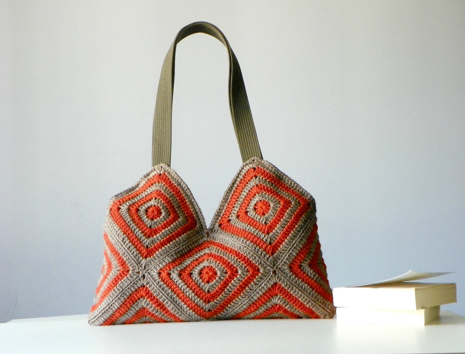Crochet women bag, Stripet crochet Bag, granny square, Fall autumn fashion, Shoulder Bag, christmas gift idea