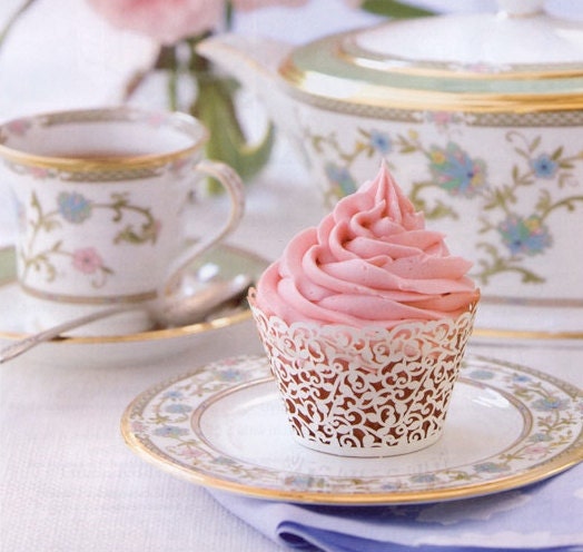 Lace Cupcakes