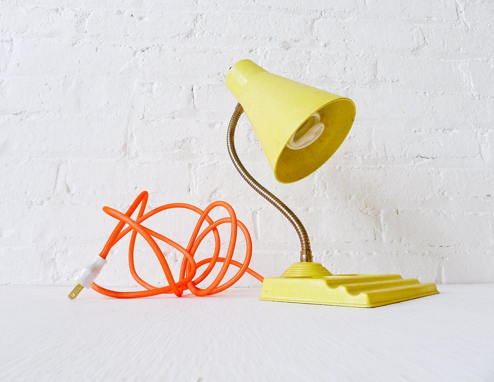 15% SALE - Retro Yellow Vintage Desk Table Lamp - Citrus Light - Neon Orange Net Color Cord