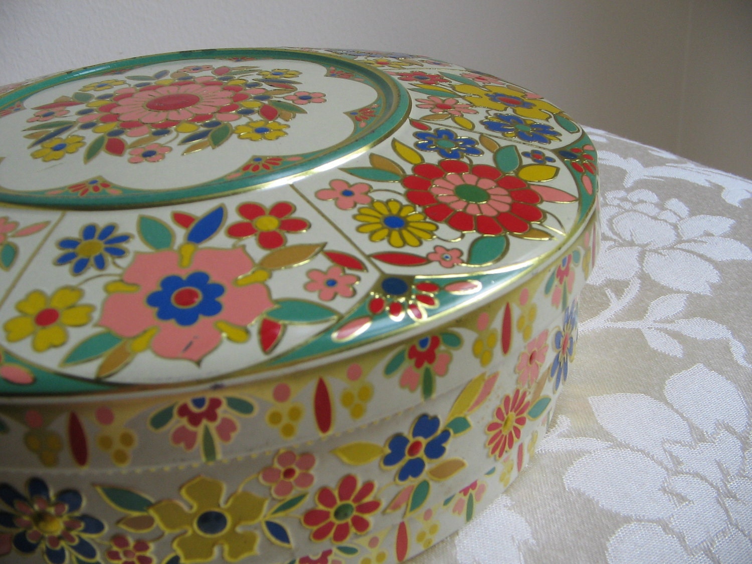 Vintage Tin Metal Floral Container Large, Embossed Enamel FUNKY Mod Flowers, Holland Folk Art