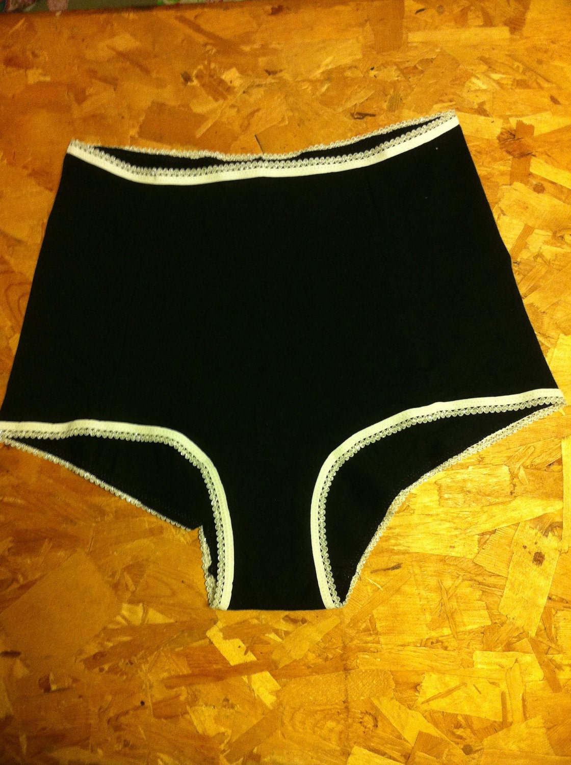 Ready to Ship - Amelia Hart Undies sz L Black with White heart and Silver trim