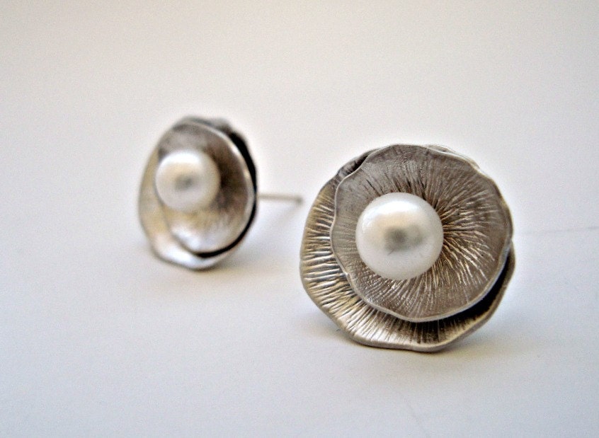 Silver Lotus Leaf and Nestled Pearl Earrings - Also available in Gold, Rhodium Plated Lotus Leaves Post Earrings, Stud/Post Style