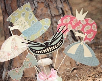 Alice In Wonderland Vintage Photo Booth Props-Shabby Roses and Cream- Pastels