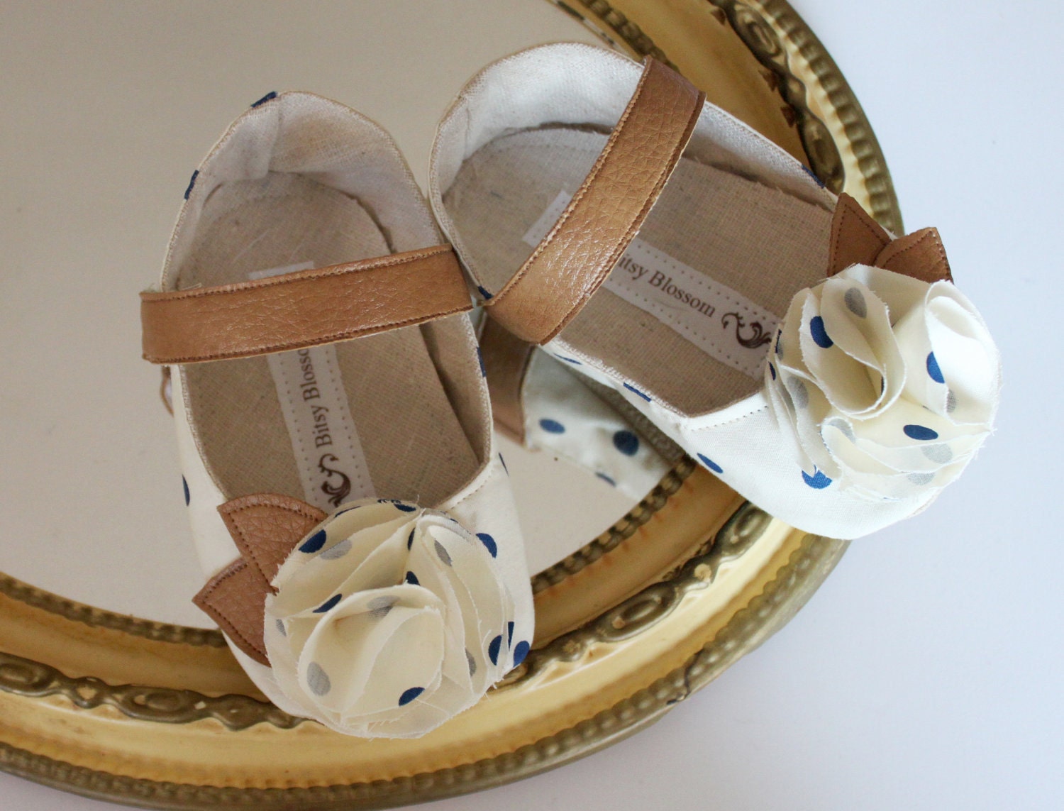 Baby Shoes Soft Soled-Peek a Boo Polka Dot -Size 1-4