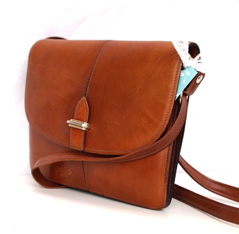 Nadina, French Vintage, Tan Leather Satchel, 1970s Messenger Handbag from Paris, Festival Bag