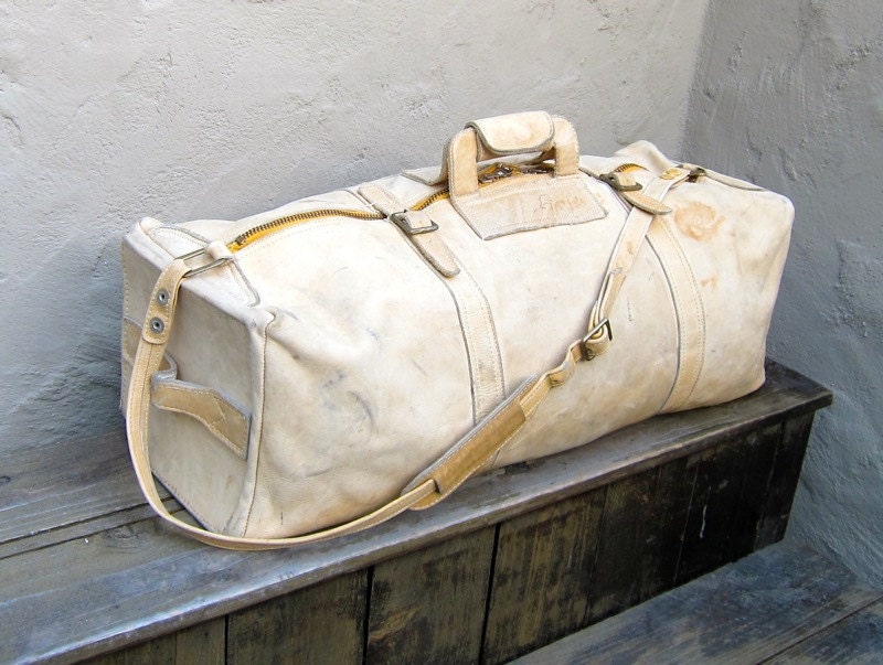 Vintage GIANT Distressed Tan Leather Slouchy Travel Duffle Bag