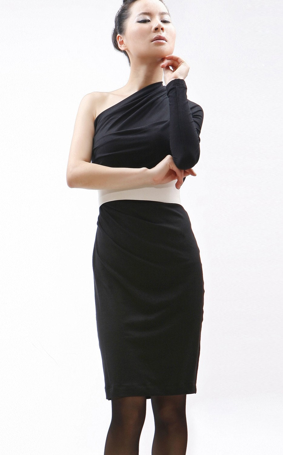 Black unsymmetrical classic dress