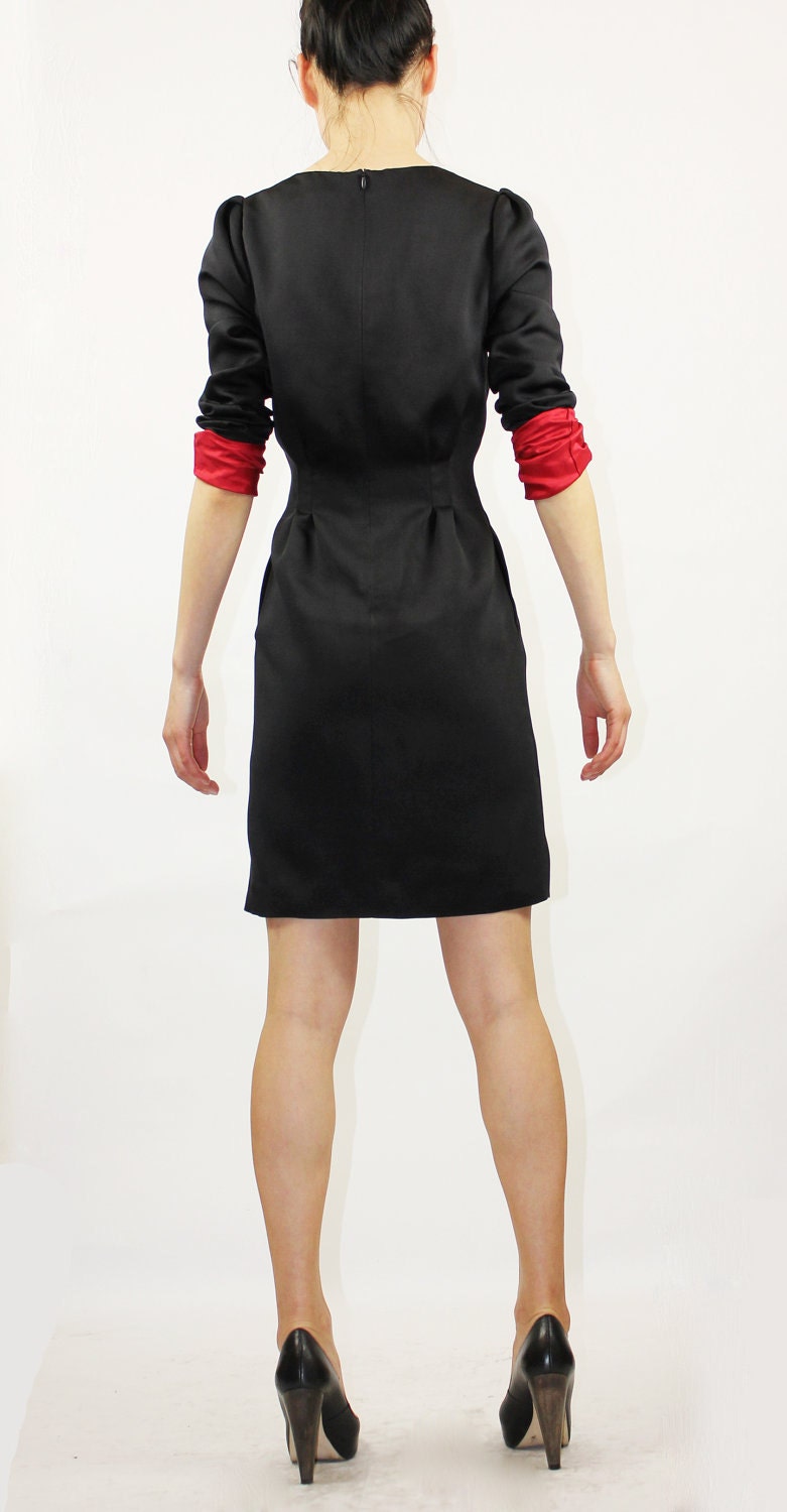 Open pleats dress