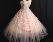 Vintage 50's 50s STRAPLESS Pink Tulle Lace Ribbon Party PROM Wedding DRESS Gown