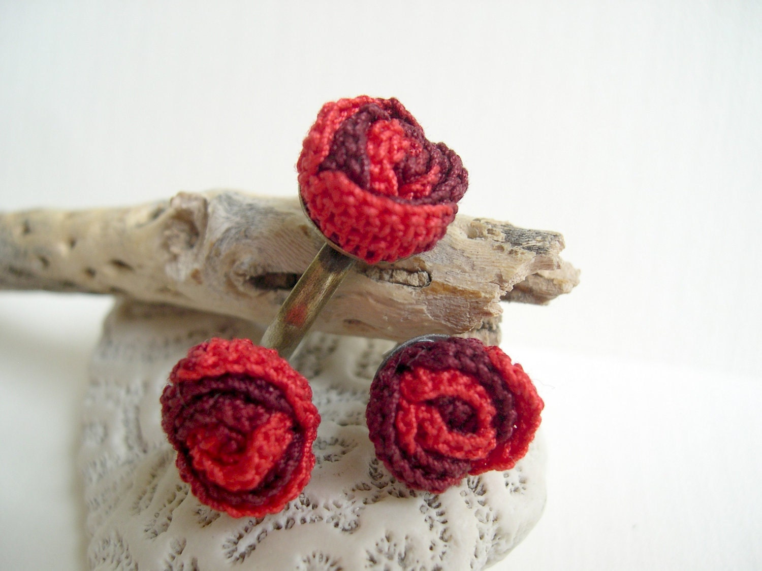 Red rose crochet earrings and ring set - Spring fashion 2013 - Mother's day present - miniature rose earrings - Graduation gift idea