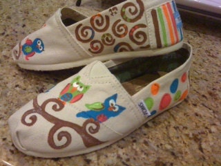 Handpainted TOMS Owl Theme