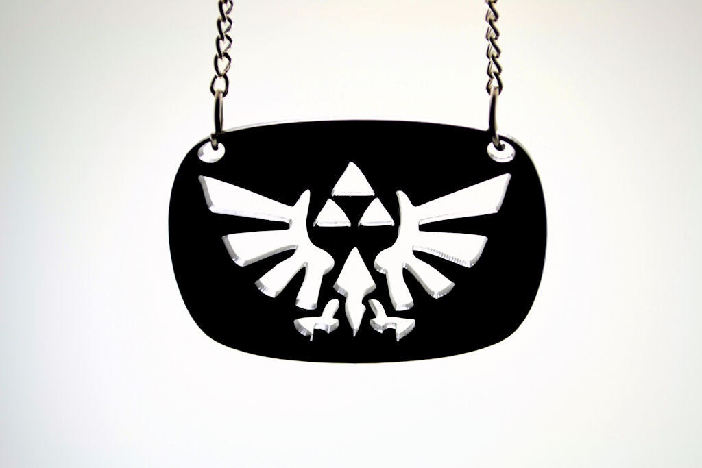 Hyrule Royal Coat of Arms Cutout Necklace - Legend of  Zelda Triforce - Laser Cut Acrylic Pendant Necklace
