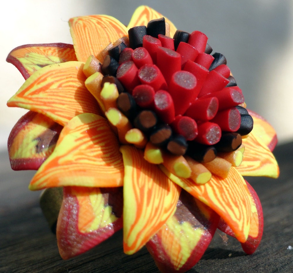 Sunflower Cocktail Ring by Petal Cove