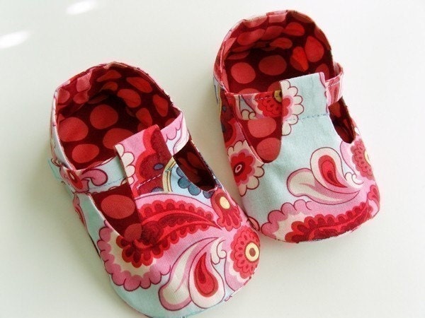 no 041 Jordan Baby T-Strap Shoes PDF Pattern