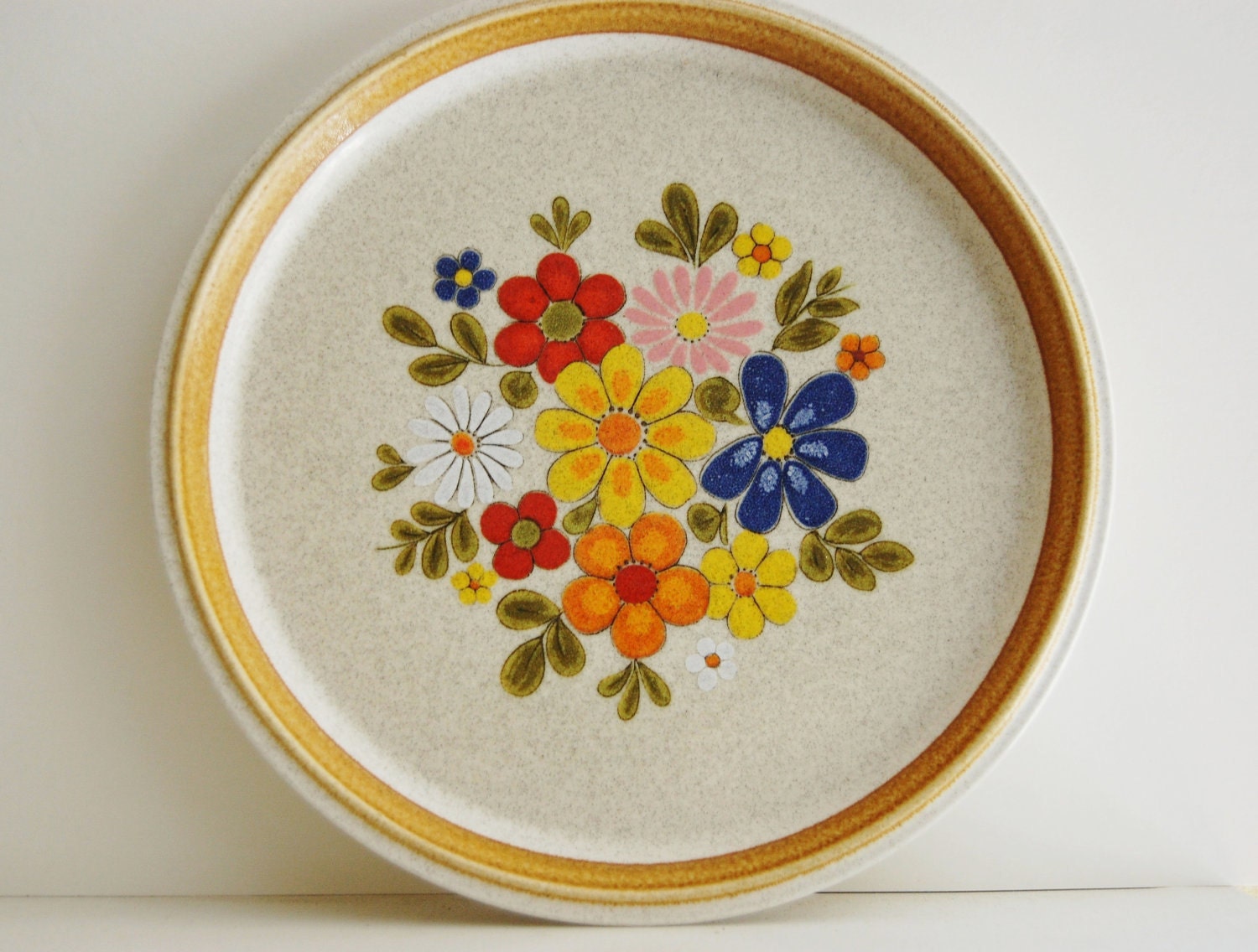 Vintage Mikasa Floribunda Retro Flowers Dinner Plate