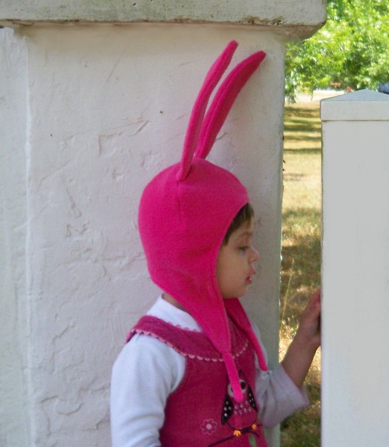 Louise's Bunny Ears Hat -- Gorro con Orejas de Conejo