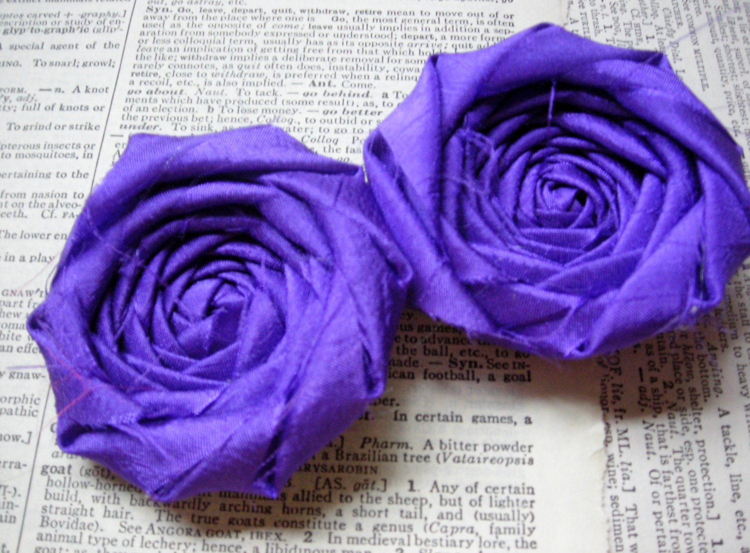 Lilac Wedding Purple Fabric Flower for Brides Wedding Decor Bridal Hair Flower Bridesmaid Hair Flower Girl Hair Accessory