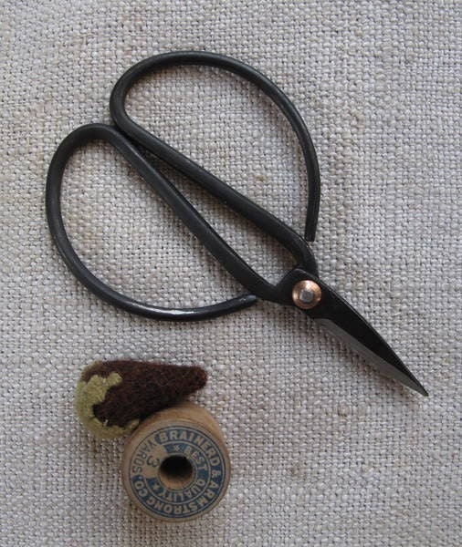 18th Century Reproduction Embroidery Scissors cheswickcompany
