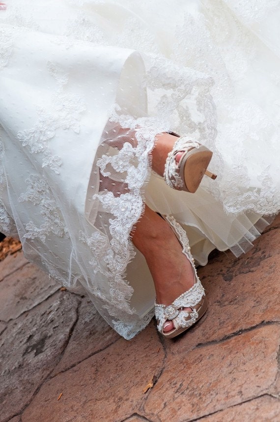 Try On Service Wedding Shoes