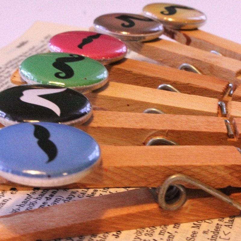 5 MUSTACHE ClothesPins with dimension with bonus pin