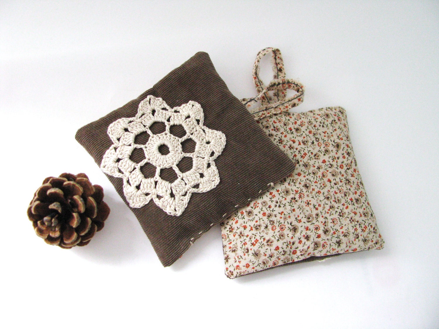 lavender pillow - rustic lavender sachets farmhouse brown doilly set of 2 - ostat - xxxRedStitcHxxx