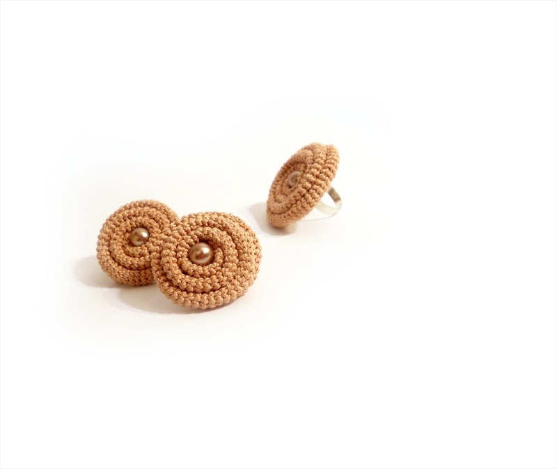 Crochet Jewelry Set, Spiral Clip On Earrings, Adjustable Ring, Light Peach
