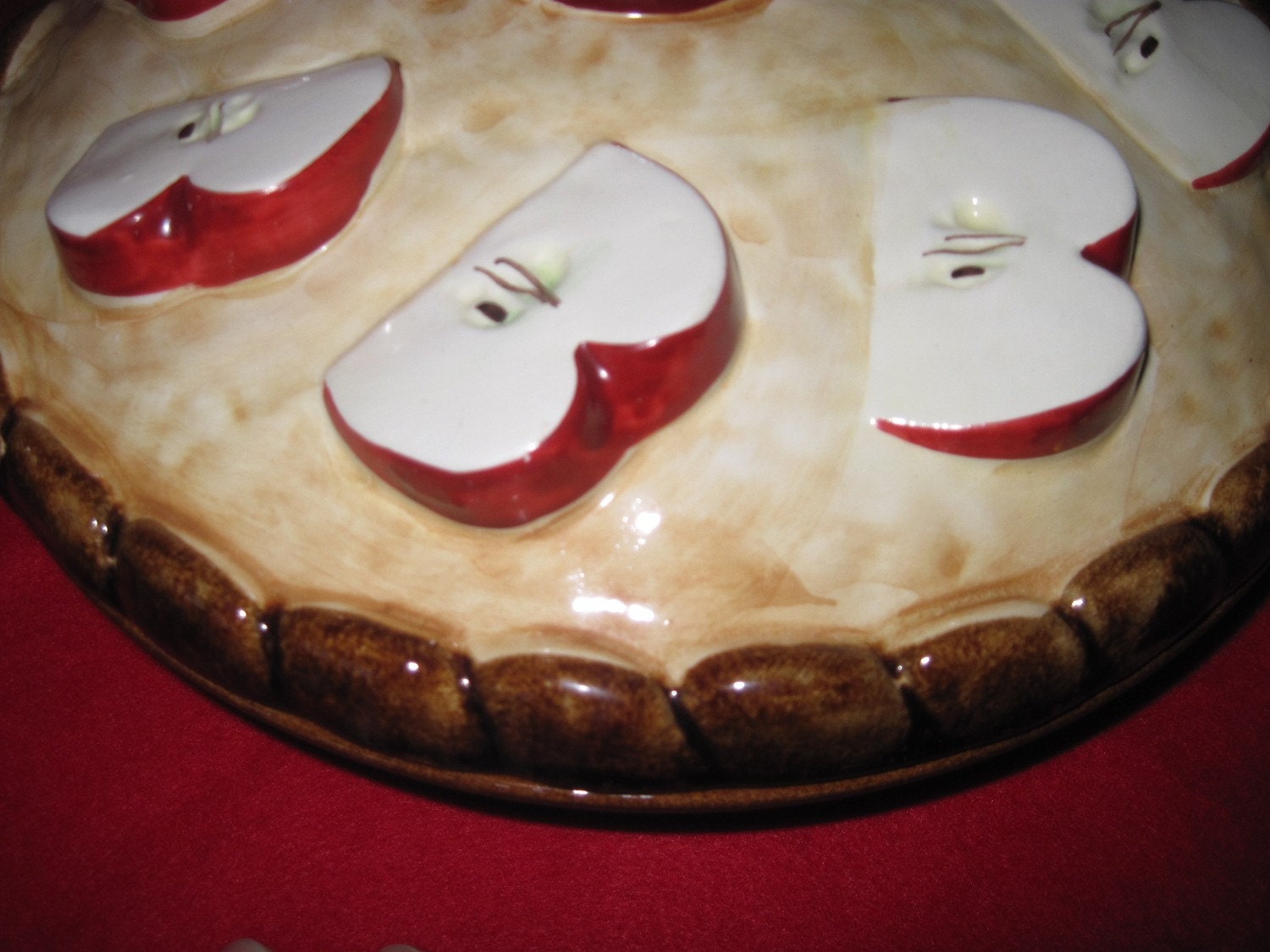 Vintage Ceramic Apple Pie Plate by MirrorInspiration on Etsy