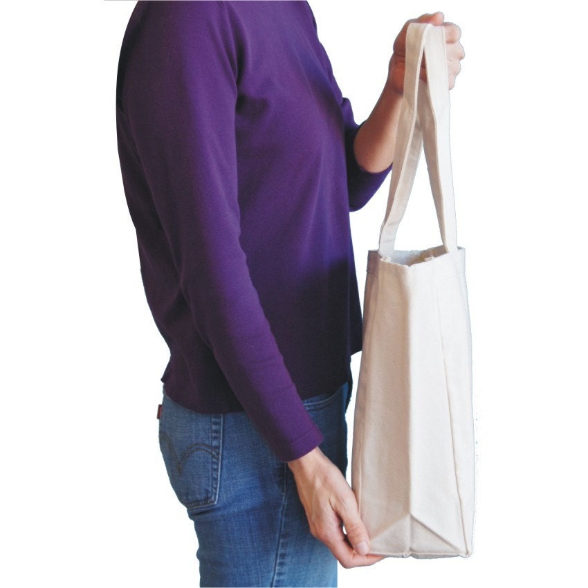 i like big books canvas tote bag