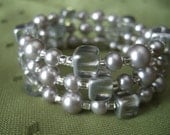 Silver Light- Silver glass pearl bracelet