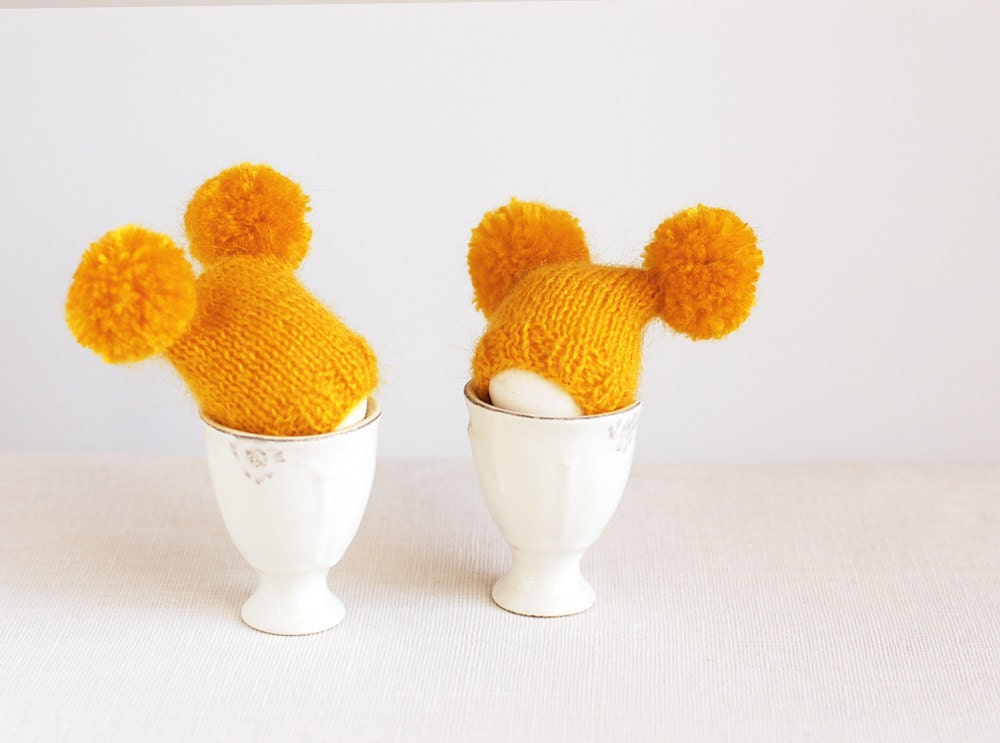 Sunny yellow egg warmers with funny poms - imali