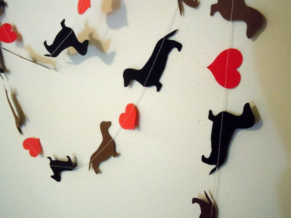 Dachshund Love Paper Garland - Valentine's Day Decor - Choose Your Colors - HookedonArtsNCrafts