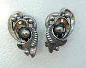 Vintage Botticelli Earrings Modernist Abstract