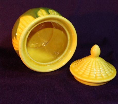 1946 SHAWNEE Pottery King CORN Sugar Bowl with Lid