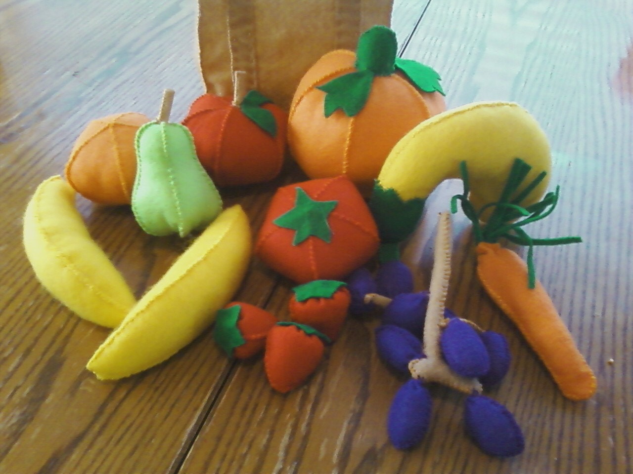 Pretend felt food