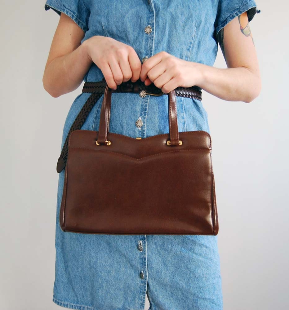 SALE vintage brown leather handbag