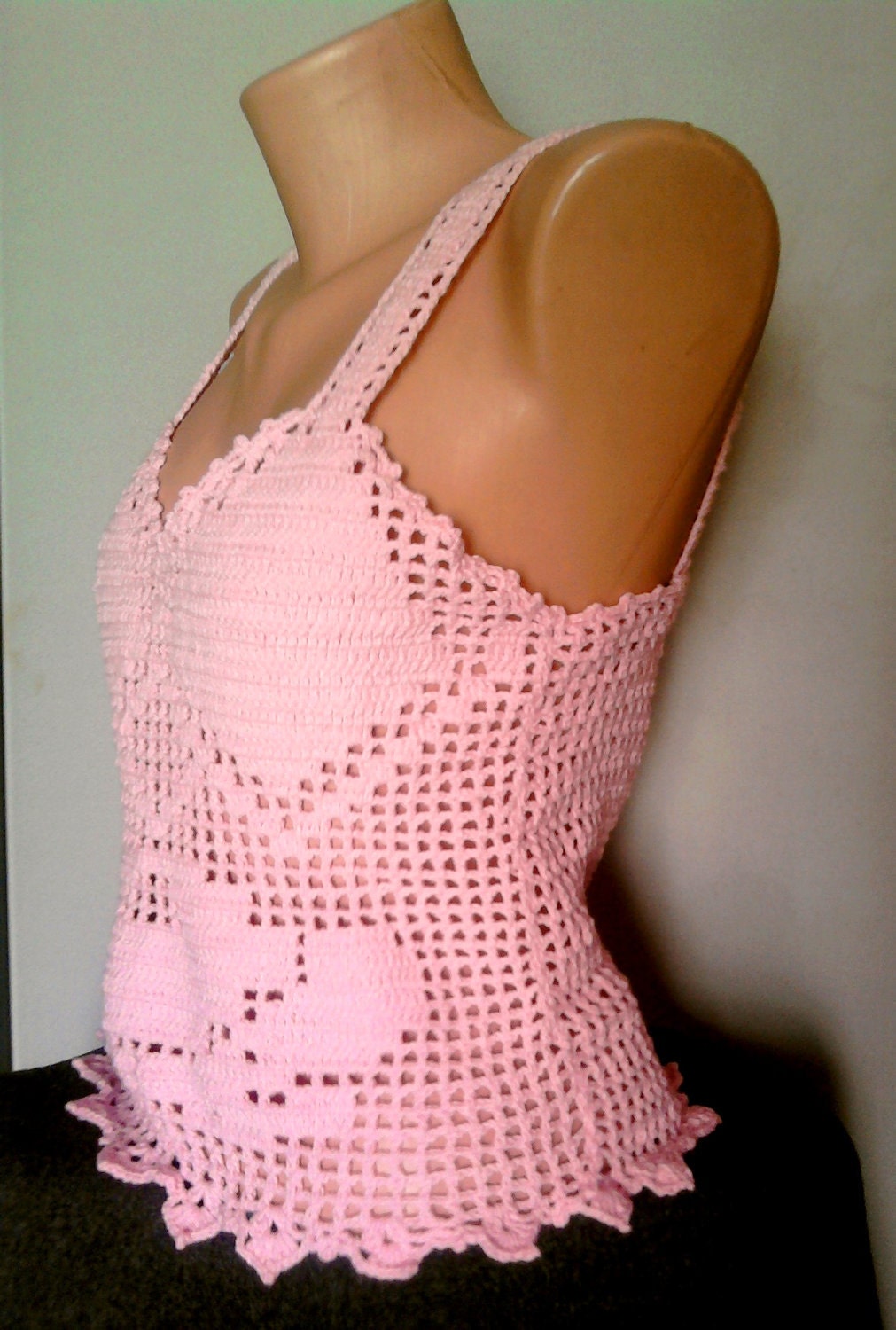 Crochet 100% Cotton Top Tank Halter with Rose Design in Pink Spring Summer Beachwear Wedding Top Women Clothing Fashion