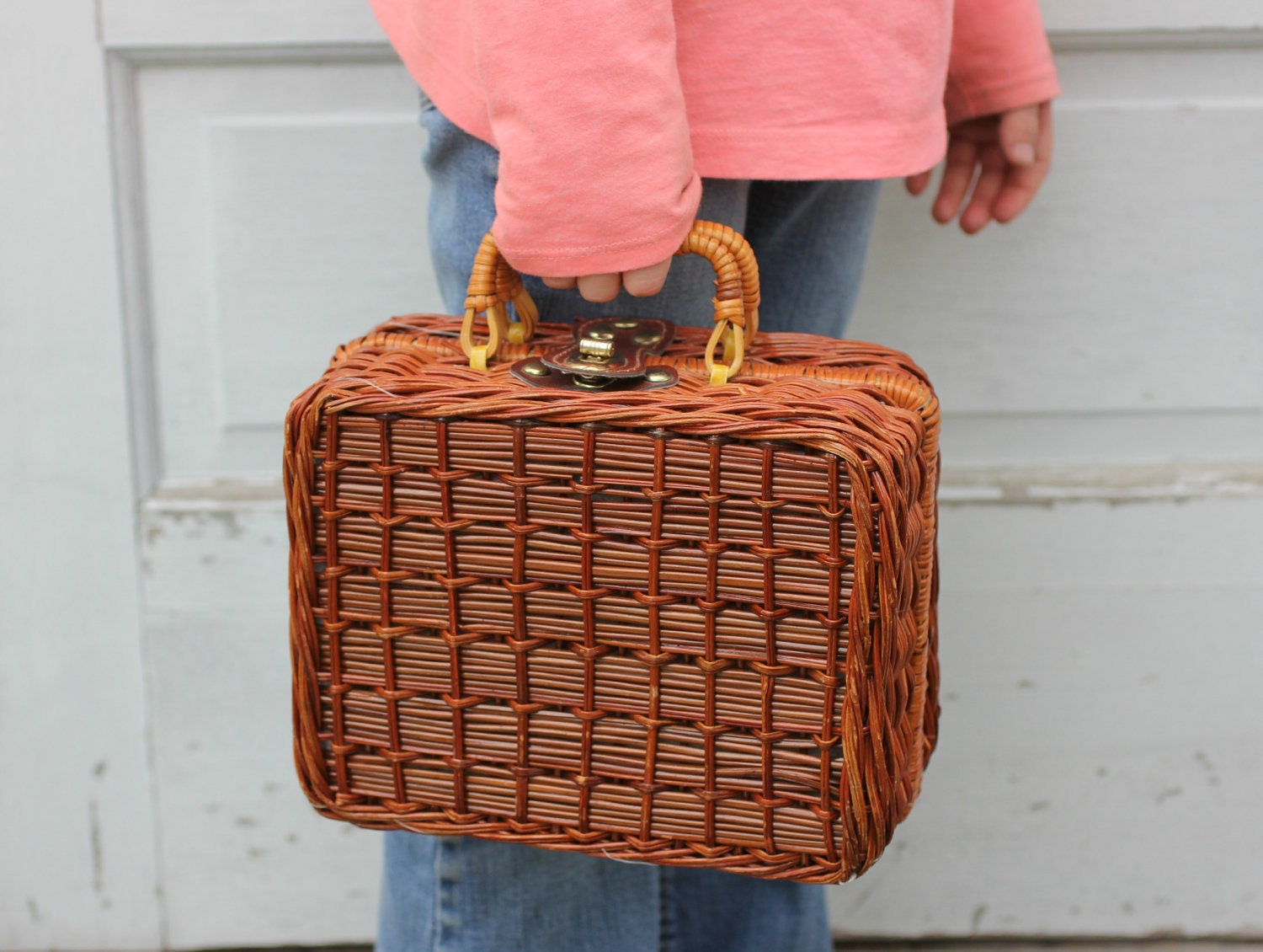 Sewing Basket lunch box or purse style Vintage wicker Calico pastel fabric liner CUTE camping