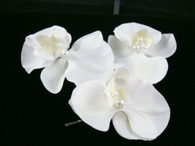 Wedding hair accessory,  set of 2 White orchids Hair Pins / Clips / Comb / Shoe Clips