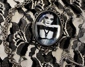 Lilly  victorian style pendant necklace