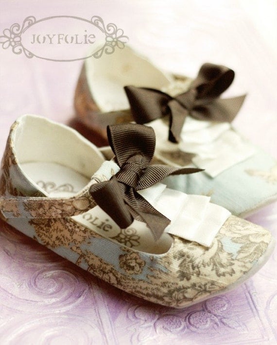 Frankie Ruffle Shoes