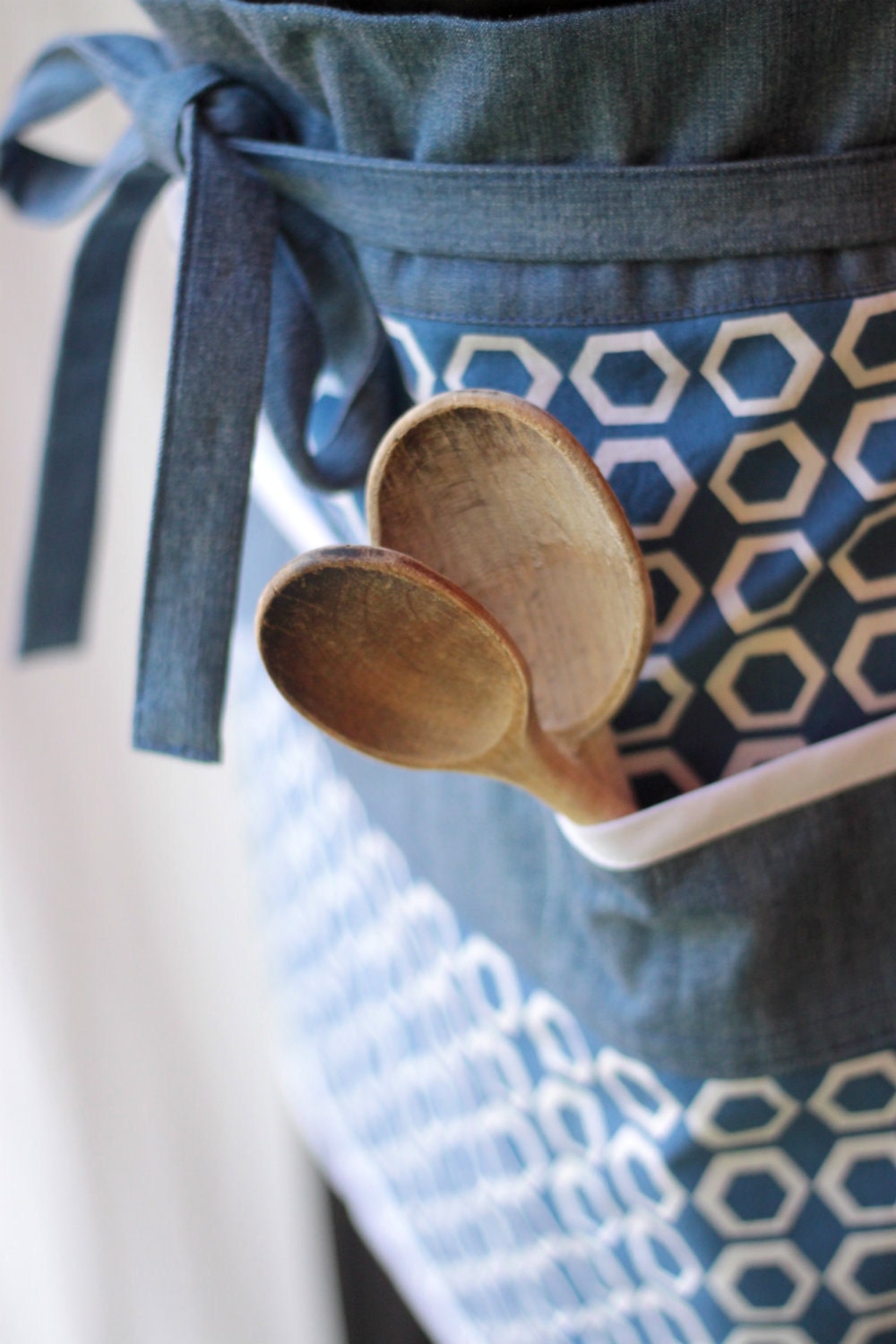 Handmade Modern Bistro Apron for holiday entertaining.