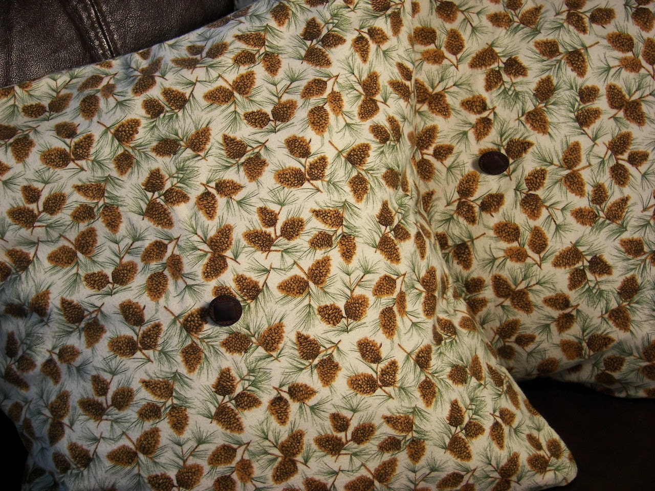 Pillow Covers(pair) Pine Cone Print 18x18