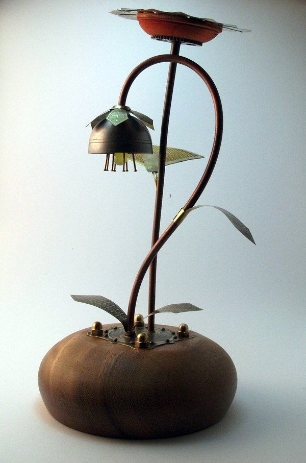 Symbiont Flowers - Steampunk Solar Lamp