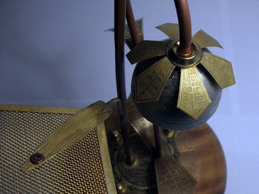 Symbiont Flowers - Steampunk Solar Lamp