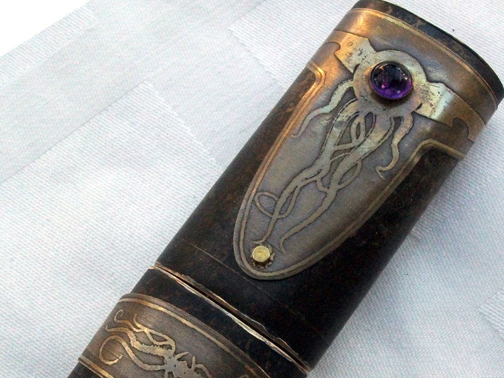 CTHULHU steampunk USB drive, amethyst, 8 GB
